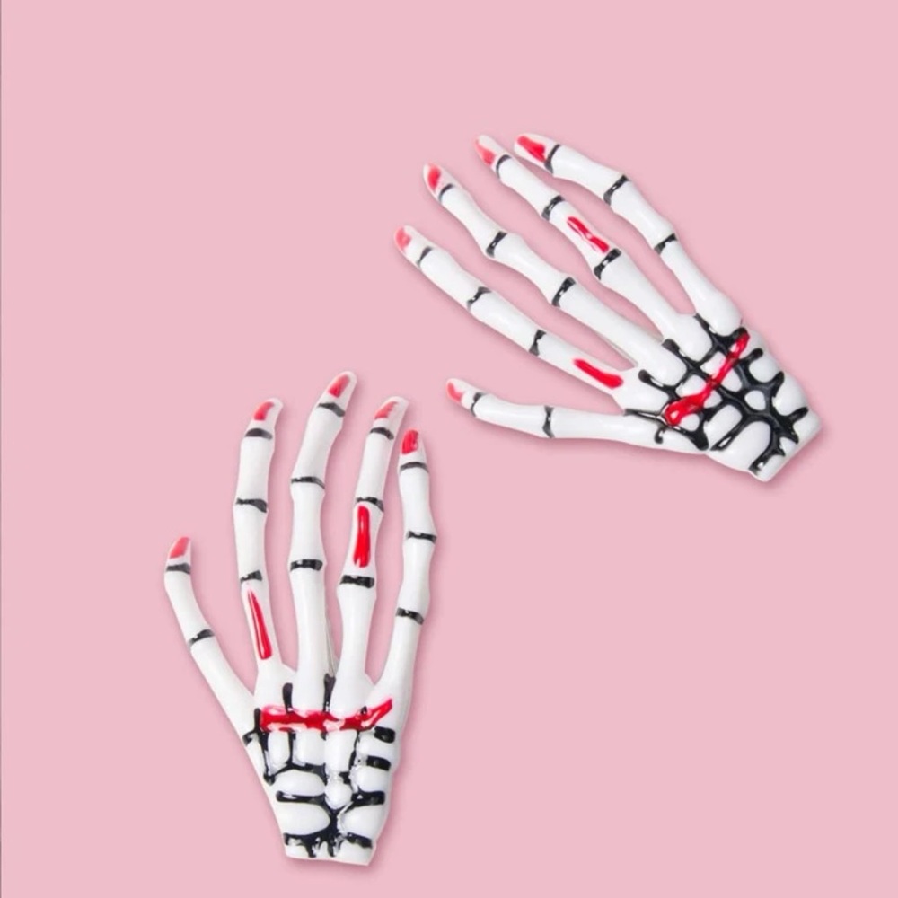 💀 Awesome Blood Splash Skeleton Bone Hand Hair Clips 🩸